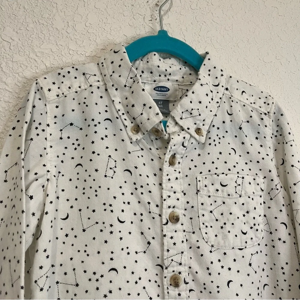Old Navy Celestial Print Stars Galaxy Button Up Long Sleeve Shirt Youth Size 4T